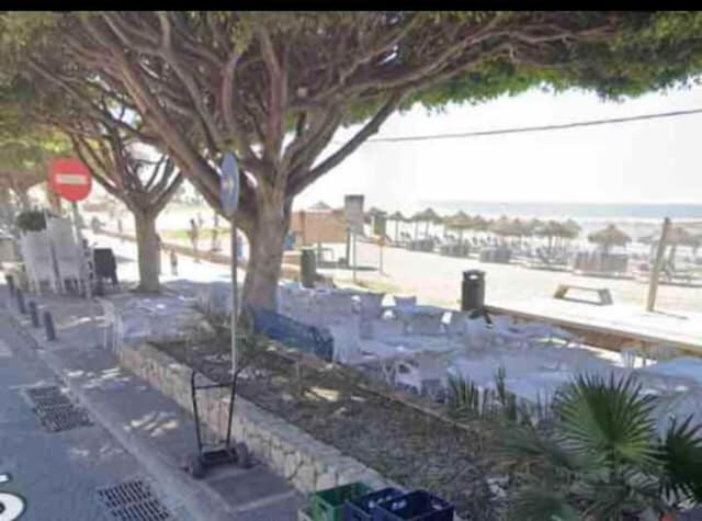 Apartamento En Primera Linea De Playa El Palo マラガ エクステリア 写真