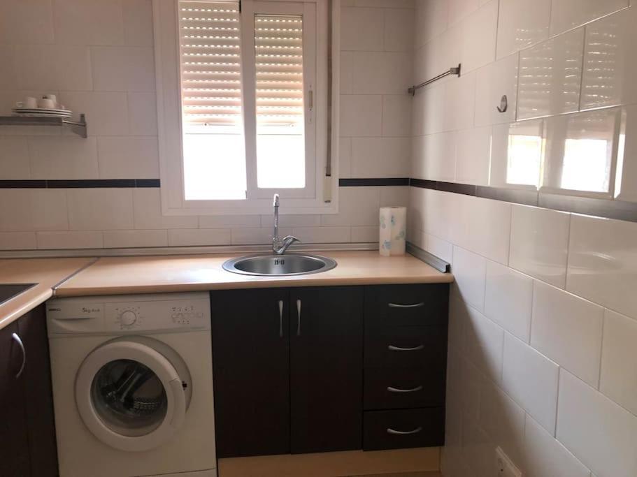 Apartamento En Primera Linea De Playa El Palo マラガ エクステリア 写真