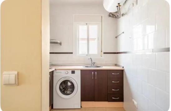 Apartamento En Primera Linea De Playa El Palo マラガ エクステリア 写真